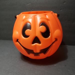 Vintage 1997 GRAND VENTURE Halloween Pumpkin Candy Bucket